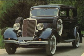 Ford Model B and Ford Model 18 (Ford V8)